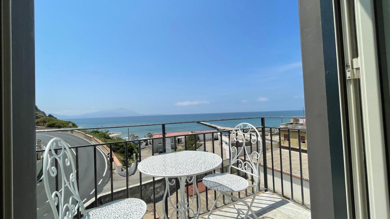 Naro Suites&Rooms Bacoli Exterior foto