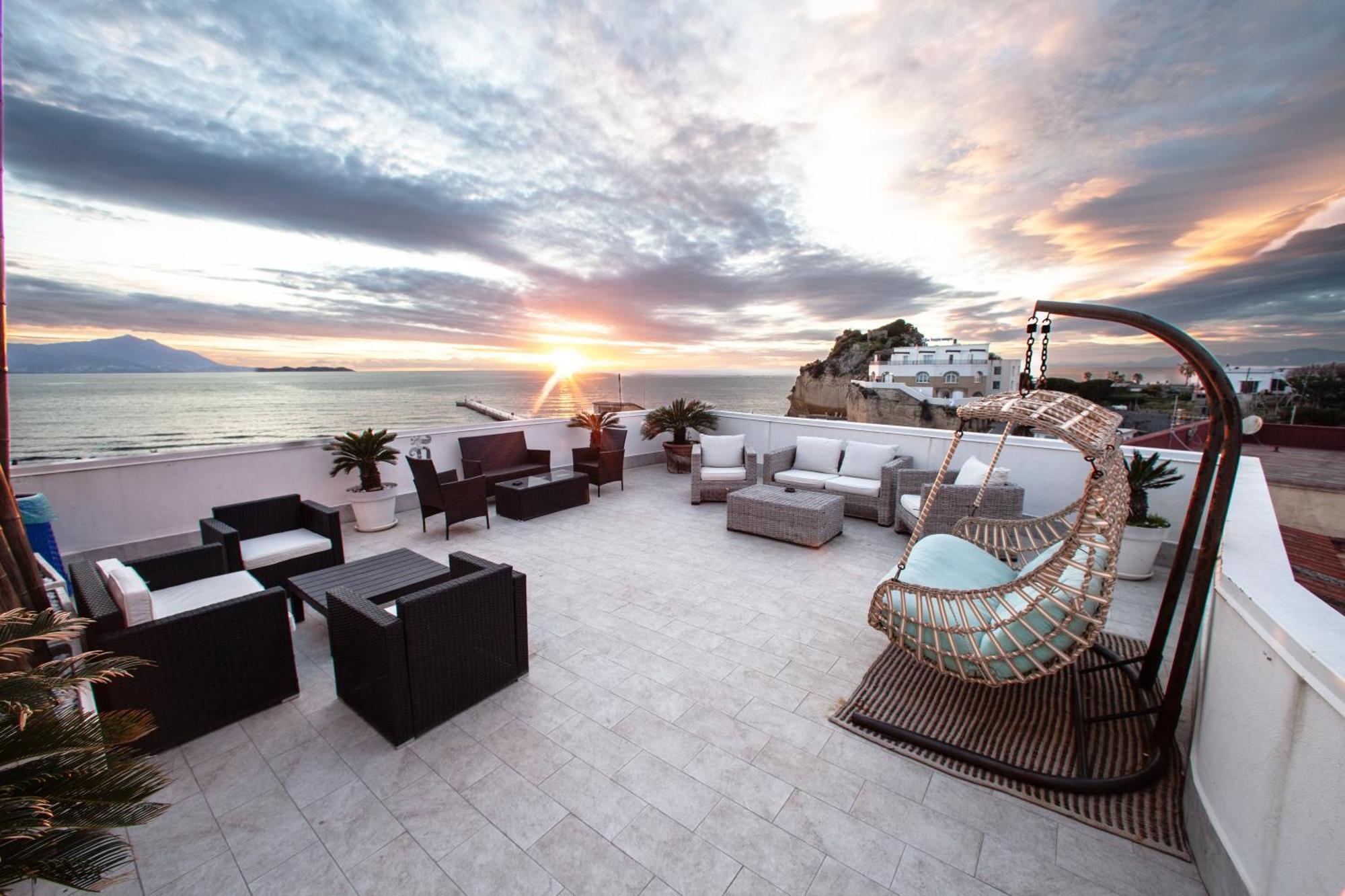 Naro Suites&Rooms Bacoli Exterior foto